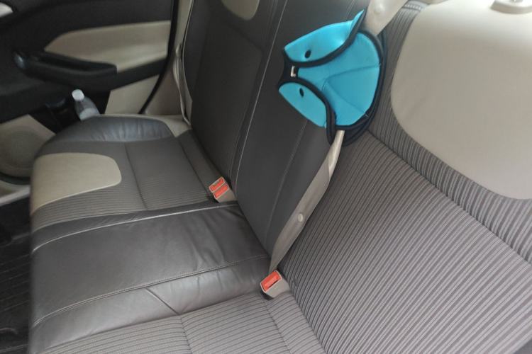 Used Ford Focus 2012 Sedan 1.6L Manual Fashion Edition