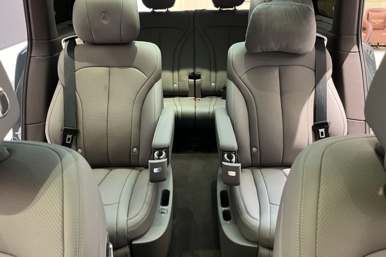 Used Denza N9 2025 Flagship Model