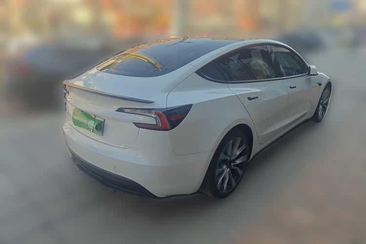 Used Tesla Model 3 2023 Long-Range All-Wheel-Drive Version
