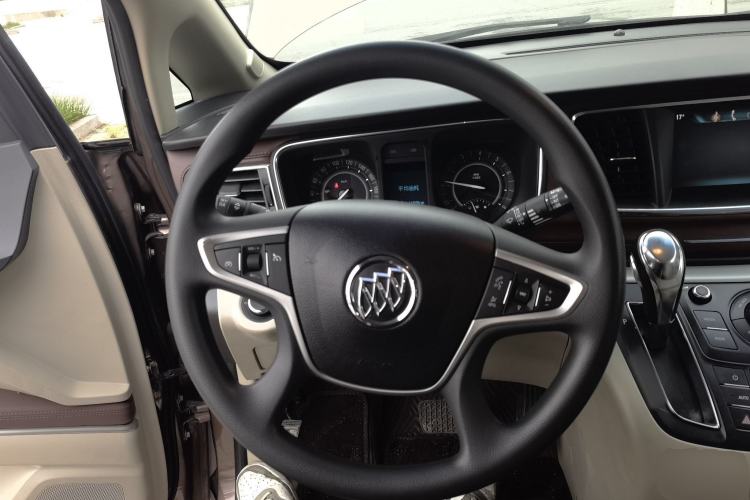 Used Buick GL8 2018 28T Comfort Model China VI Standard