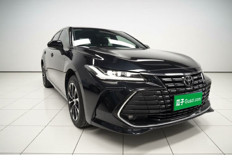 Used Toyota Avalon 2023 2.0L Premium Edition Front Right 45 Deg
