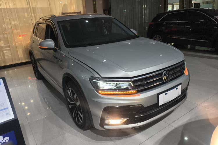 Used Volkswagen Tiguan L 2021 330TSI Automatic Two-Wheel Drive R-Line Flagship Edition