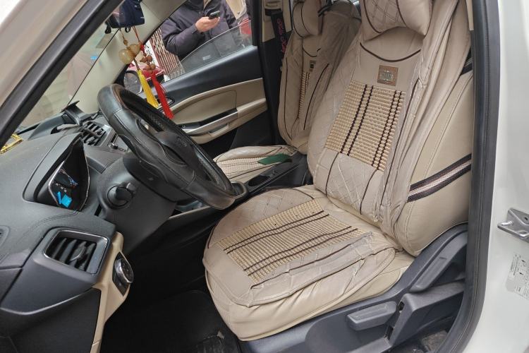 Used Ford Escort 2015 1.5L Manual Fashion Edition