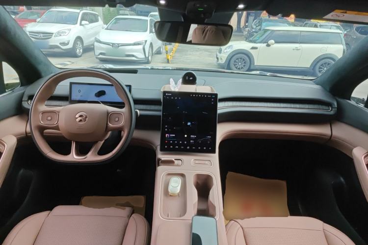 Used Nio ES6 2024 75 kWh
