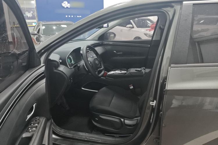 Used Hyundai Tucson 2022 Tucson L 2.0L Hybrid – Smart Enjoyment Version