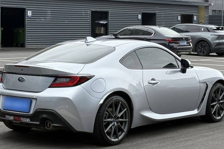 Used Subaru BRZ 2022 2.4L Manual Version
