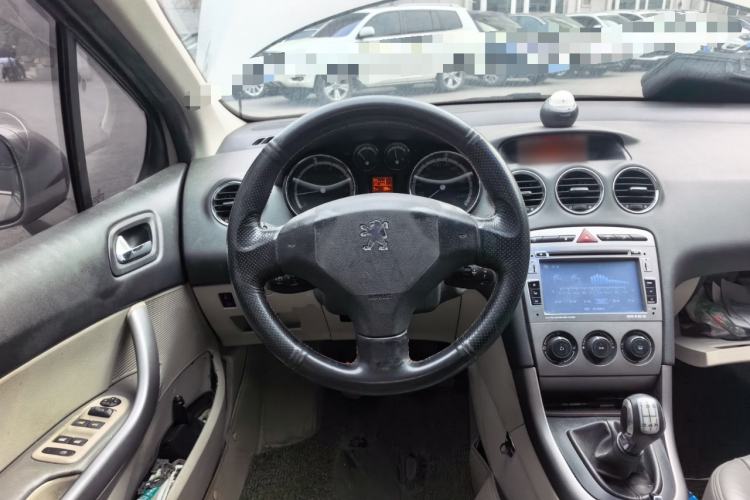 Used Peugeot 408 2011 2.0L Manual Comfort Edition
