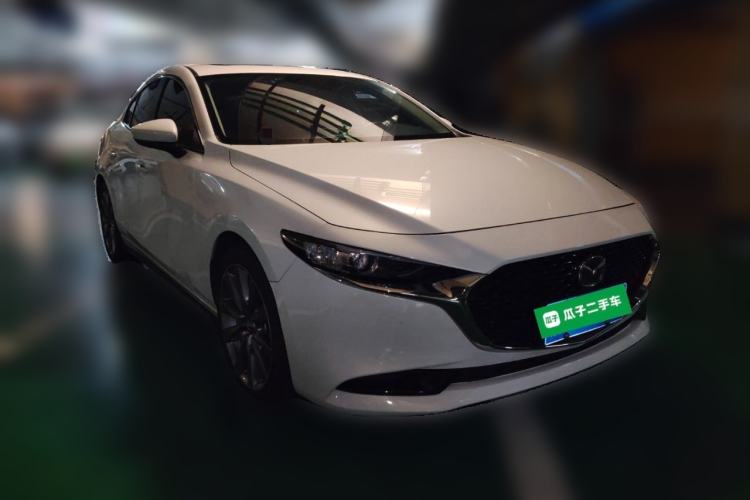 Used Mazda 3 Axela 2021 2.0L Automatic Zhiya Edition Front Right 45 Deg