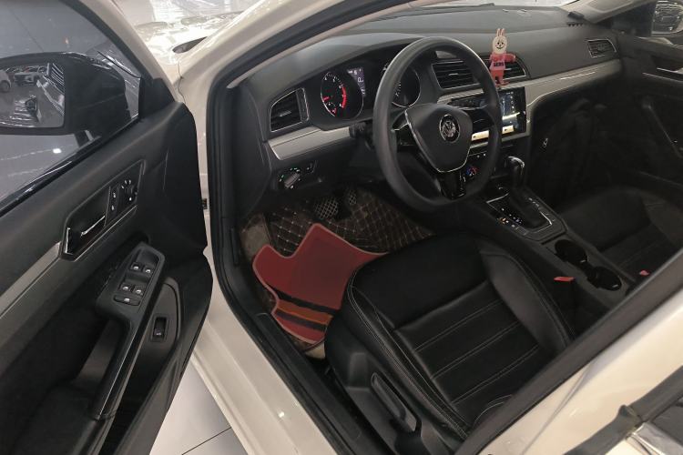 Used Volkswagen Lamando 2018 230TSI DSG Fashion Edition