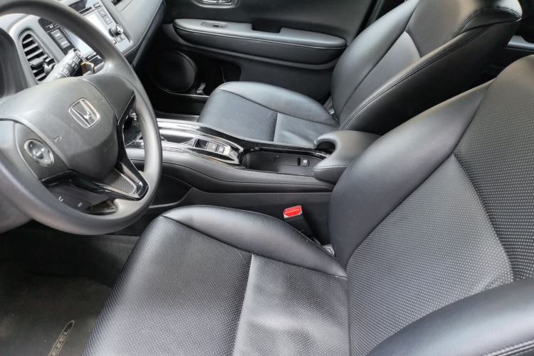 Used Honda Vezel 2015 1.5L CVT two-wheel drive Comfort trim
