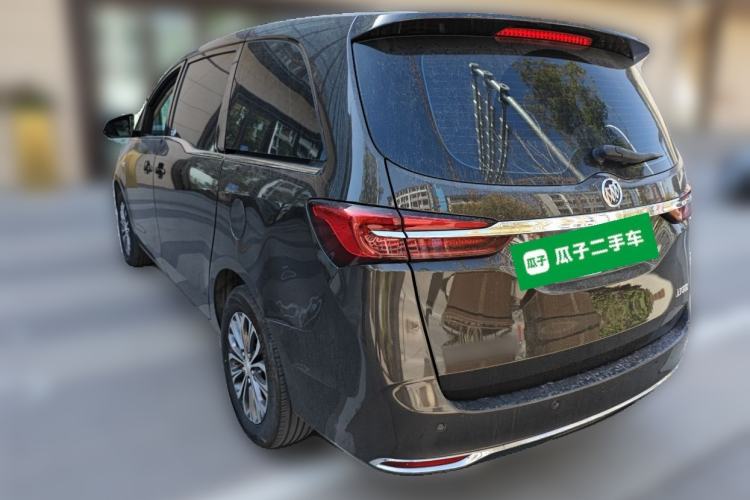 Used Buick GL8 2021 Land Cruiser Executive Class 652T Luxury Model
