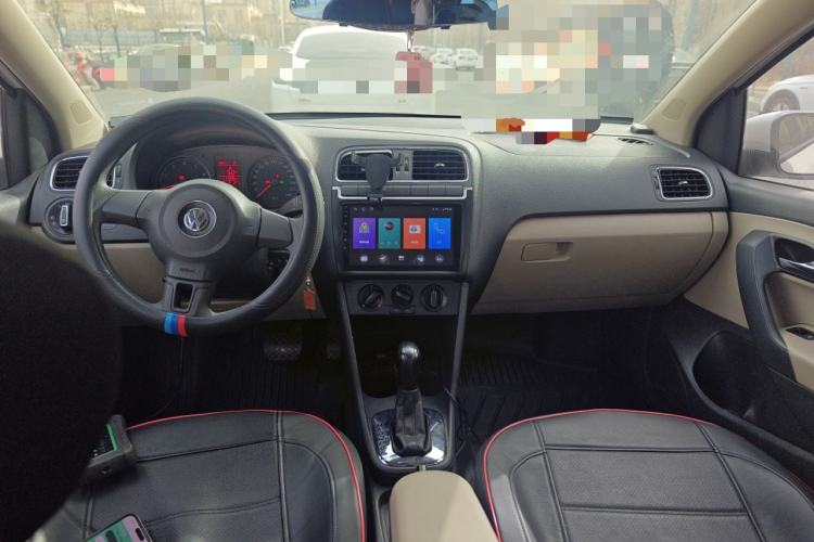 Used Volkswagen Polo 2013 1.6L Automatic Comfort Edition
