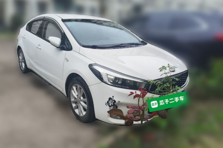 Used Kia K3 2016 1.6L Automatic GL Front Right 45 Deg