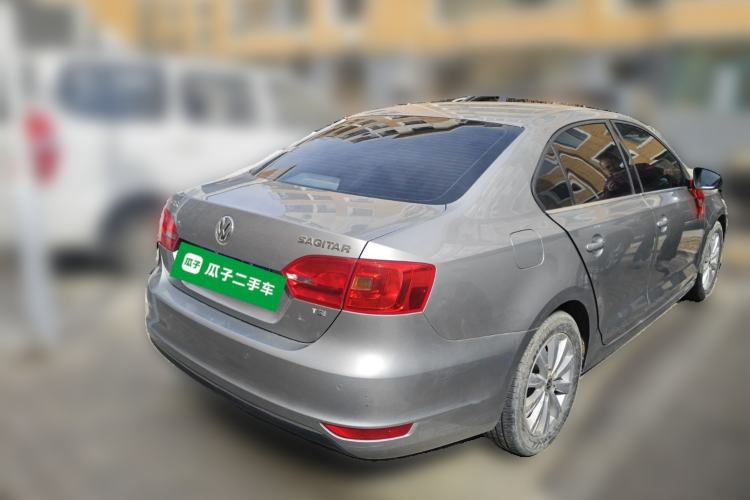 Used Volkswagen Sagitar 2014 Revised Version 1.6L Manual Comfort Edition