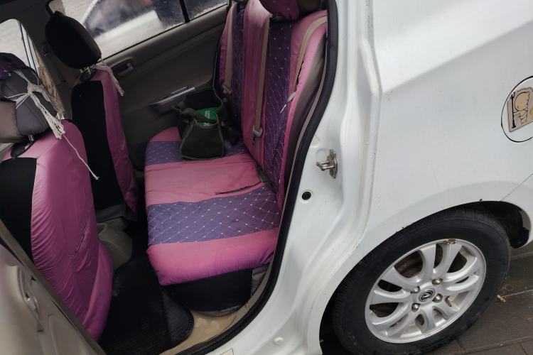 Used Changan Alsvin V3 2012 1.3L Manual Luxury Version China IV Standard