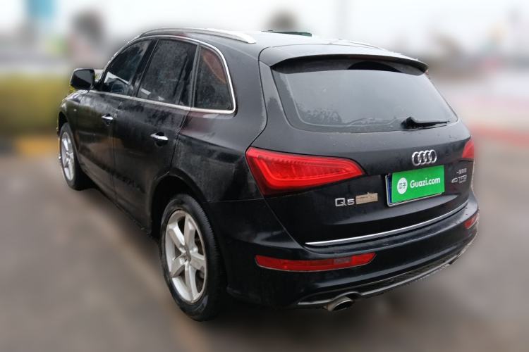 Used Audi Q5 2018 Collector's Edition 40 TFSI Ambition Model
