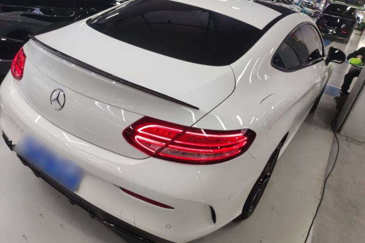 Used Mercedes-Benz C-Class 2022 Refreshed C 260 Coupe Exterior 5