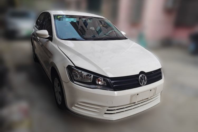 Used Volkswagen Jetta 2015 Value Edition 1.6L Automatic Fashion Version Front Right 45 Deg