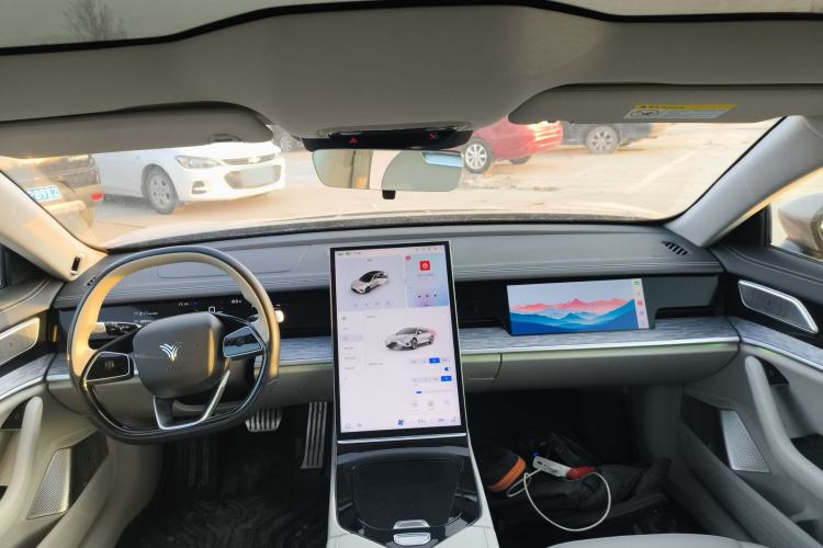 Used NETA S 2022 Pure Electric 715 km Range Rear-Wheel Drive Mid-Range Version