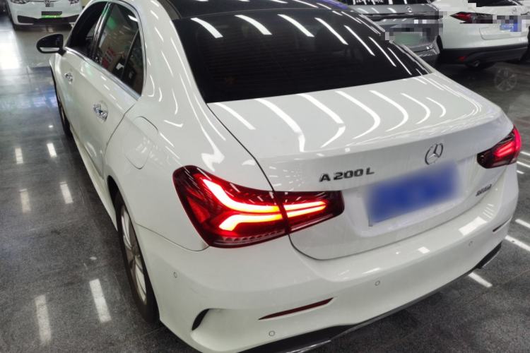 Used Mercedes-Benz A-Class 2021 A 200 L Sport Sedan Fashion Model
