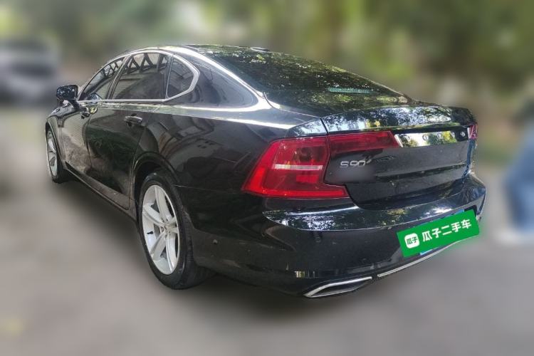 Used Volvo S90 2017 T4 Zhiyuan Edition Rear Left 45 Deg