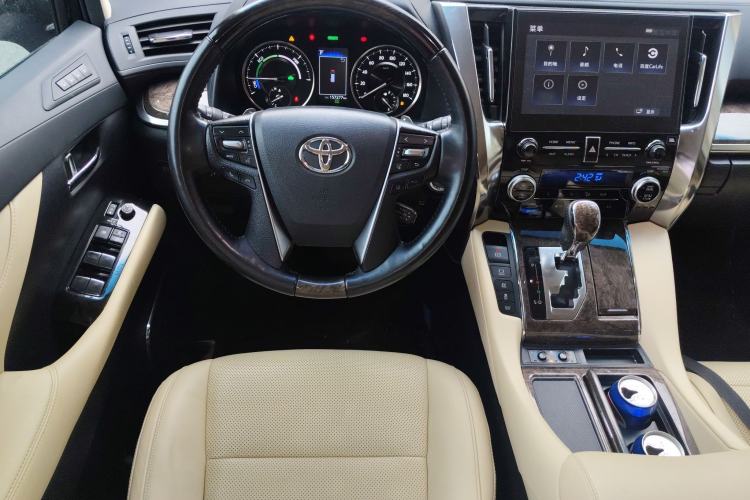 Used Toyota Vellfire 2021 Crown Dual-Engine 2.5L HV Prestige Edition Steering Wheel