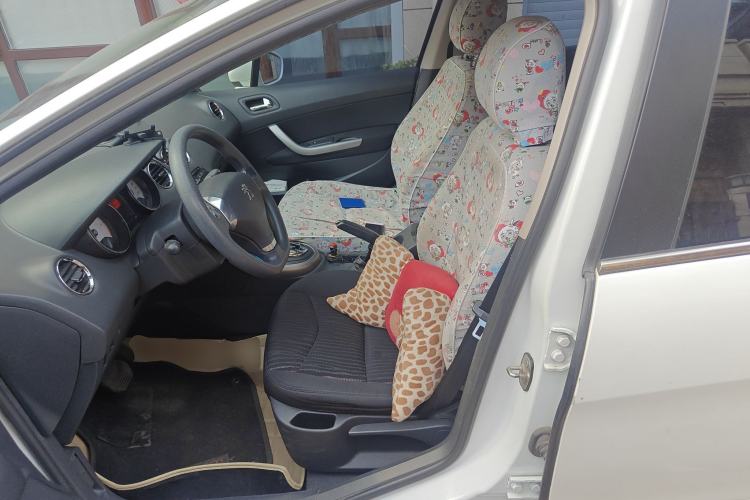 Used Peugeot 408 2013 1.6L Automatic Comfort Edition