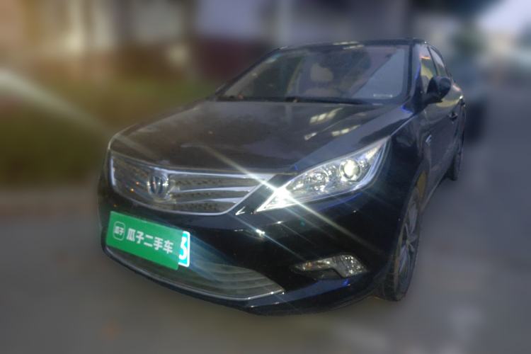 Used CHANGAN Eado 2015 1.6L Manual Luxury Model China IV Standard