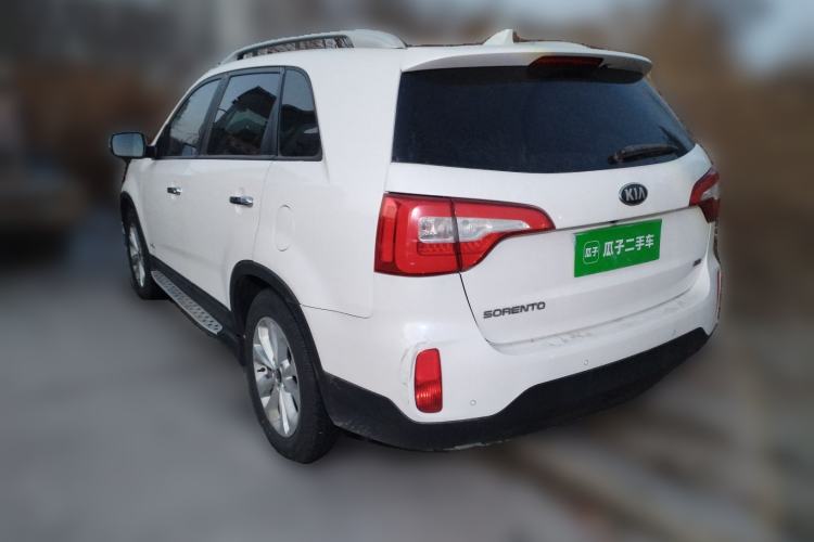 Used Kia Sorento 2013 2.4L 7-Seater Gasoline Luxury Edition China V Standard
