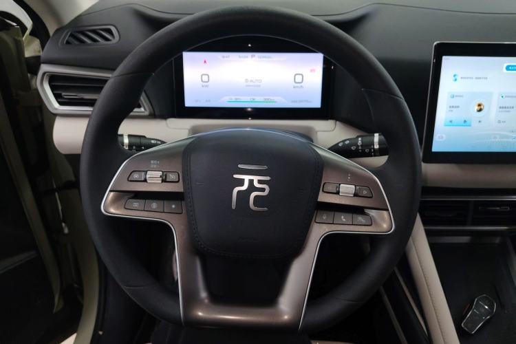 Used BYD Yuan UP 2024 401 km Active Version
