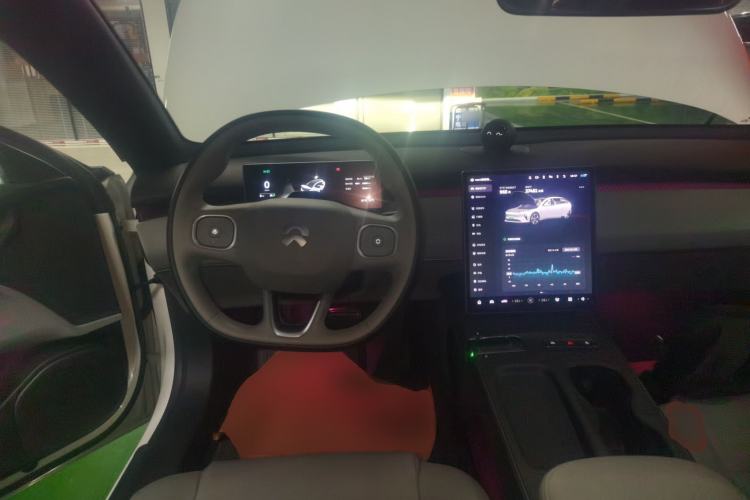 Used Nio ET5T 2023 75 kWh Touring Steering Wheel