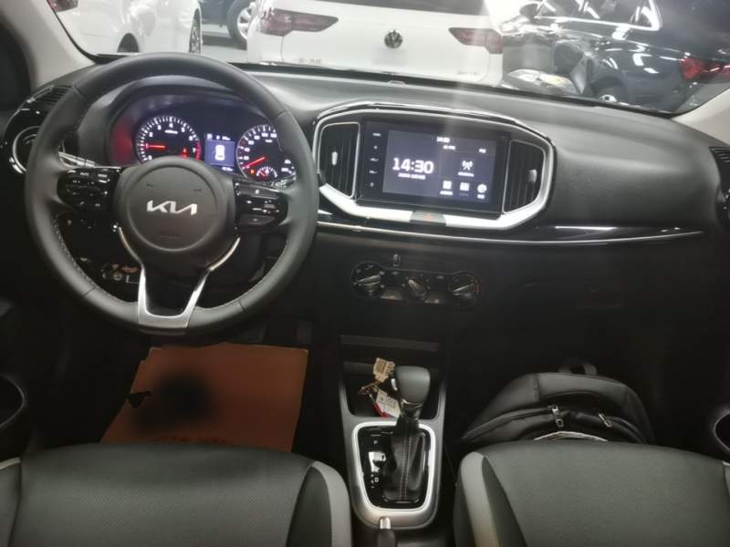 Used Kia kx1 Stonic 2021 1.4L CVT Fun Edition — 9