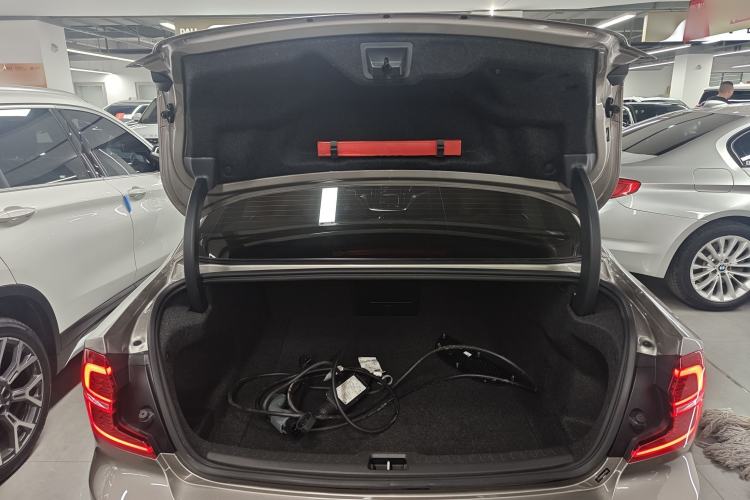 Used Volvo S60 New Energy 2020 T8 e-Drive Hybrid All-Wheel Drive Smart Luxury Edition Trunk