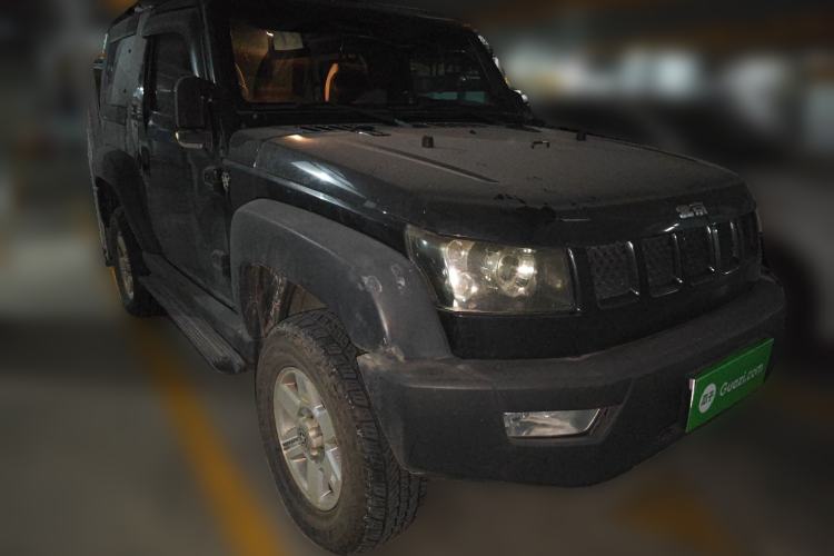 Used BAIC Off-Road BJ40 2014 2.4L Manual Cross-Country Edition
