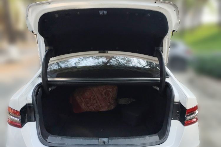 Used BYD Qin Pro New Energy 2019 EV Super Edition Standard Version Smart Connect Leading Style Trunk