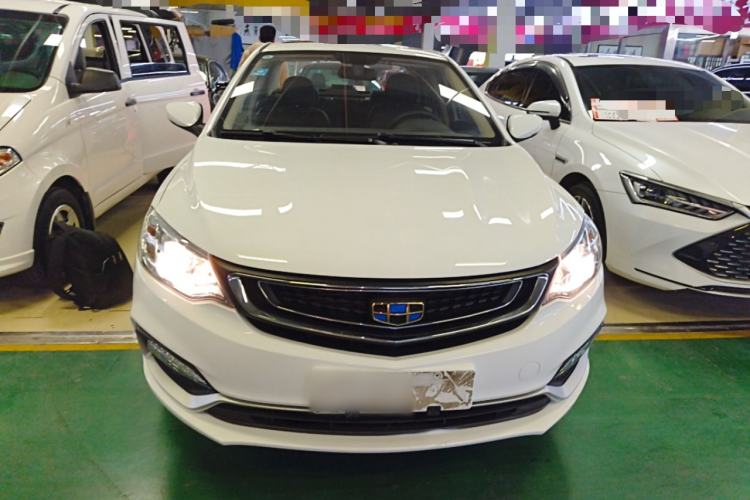 Used Geely Auto Vision 2019 Upgraded Model 1.5L CVT Luxury Version China VI Standard
