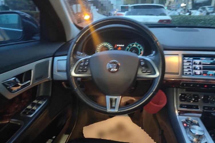 Used Jaguar XF 2015 XF 2.0T Luxury Edition