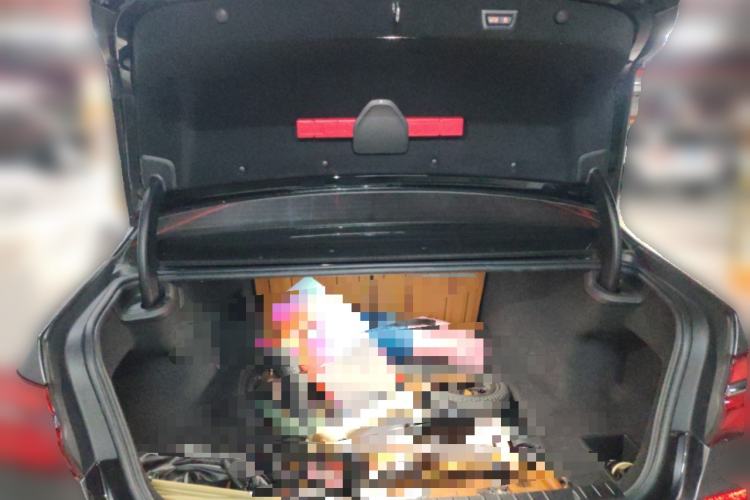 Used BMW 7 Series 2018 740Li M Sport Package Leading Model Trunk