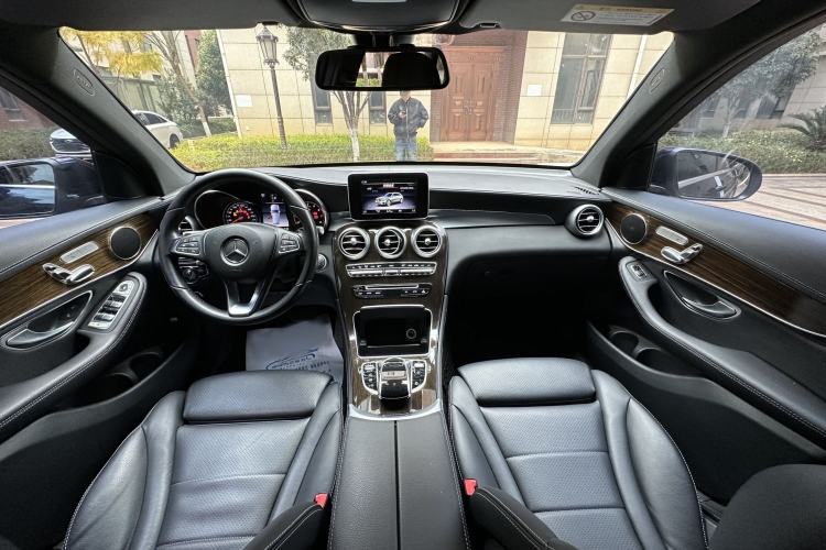 Used Mercedes-Benz GLC 2019 GLC 260 4MATIC Dynamic Edition