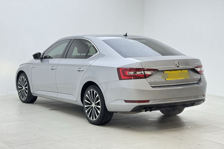 Used Skoda Superb 2016 TSI330 DSG Smart Drive Edition