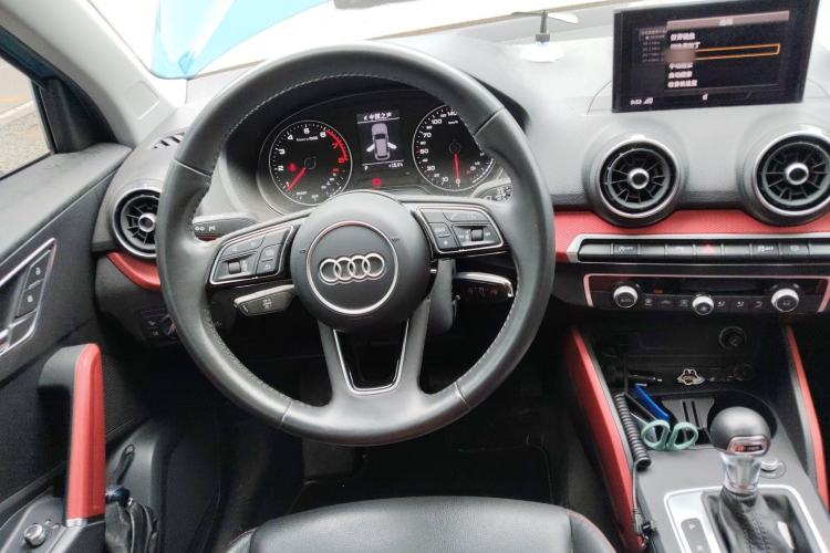 Used Audi Q2L 2018 35 TFSI Fashion Dynamic Version China V Emission Standard Steering Wheel
