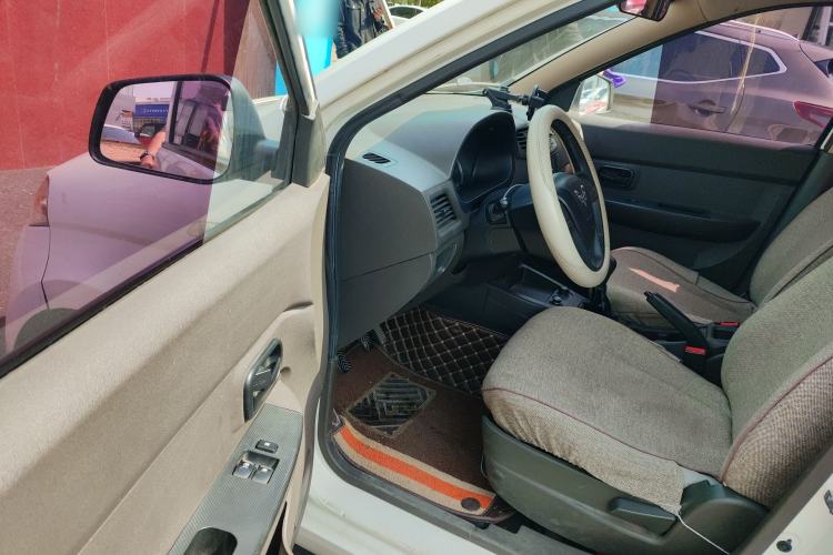 Used Wuling Hongguang 2015 1.2L S Base Model China V Standard Driver Seat