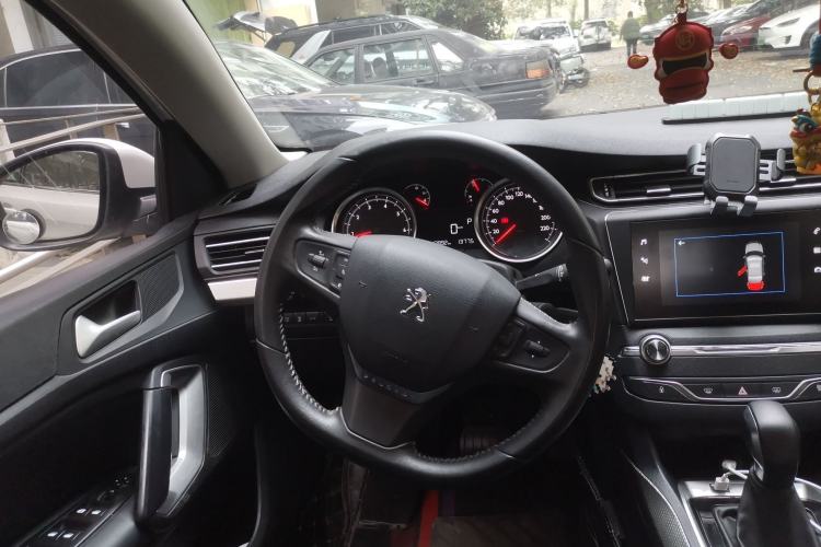 Used Peugeot 408 2019 360THP Automatic Luxury Edition China VI Standard Steering Wheel