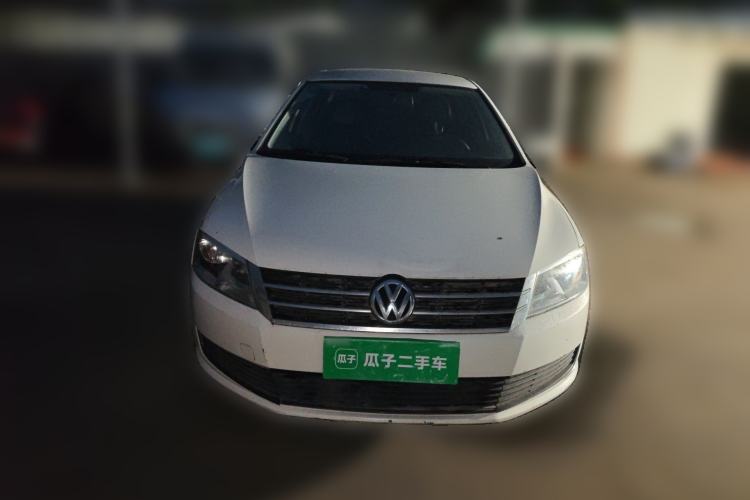 Used Volkswagen Lavida 2013 Revised Classic 1.6L Automatic Fashion Edition Front