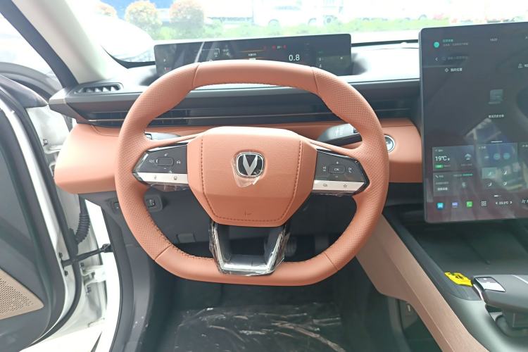 Used CHANGAN Eado 2025 Blue Whale 1.5T 500Bar Flagship Model
