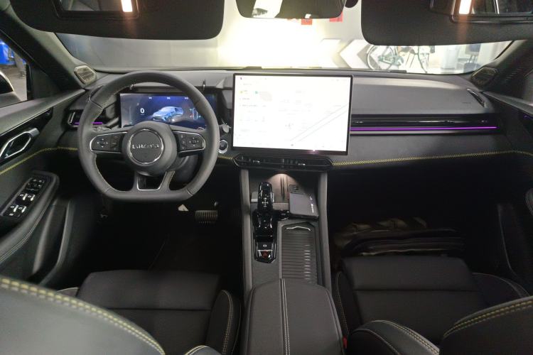Used Lynk & Co 03 2025 1.5TD DCT Champion Edition Pro