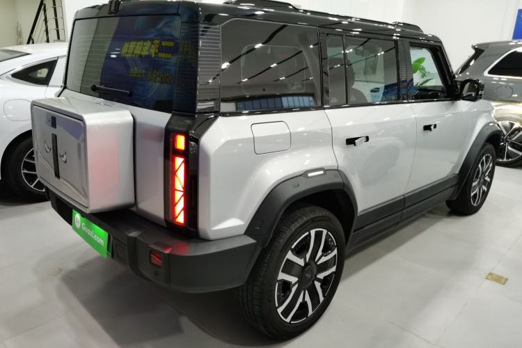 Used iCAR 03 2024 472km Four-Wheel Drive Long-Range Version
