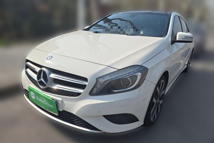 Used Mercedes-Benz A-Class 2015 A 200 Fashion Model