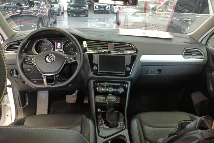 Used Volkswagen Tiguan L 2018 330TSI Automatic Two-Wheel Drive Comfort Edition