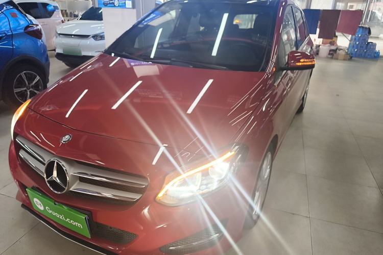 Used Mercedes-Benz B-Class 2015 B 200 Fashion Model
